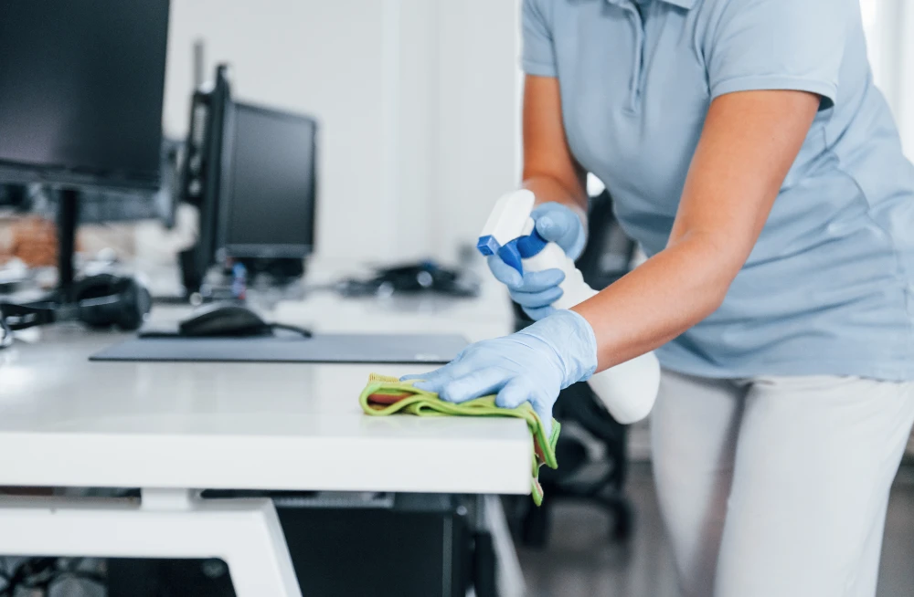 close-up-view-woman-protective-gloves-that-cleaning-tables-office